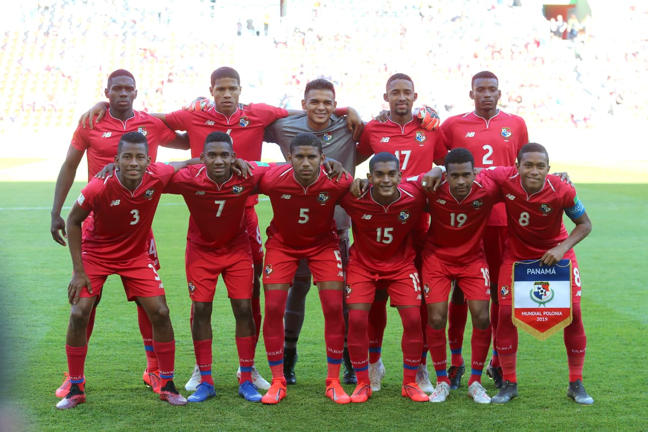 En el estadio Miejski, en la ciudad de Tychy (Polonia), la selección de Panamá se presentó en busca de un buen resulado.