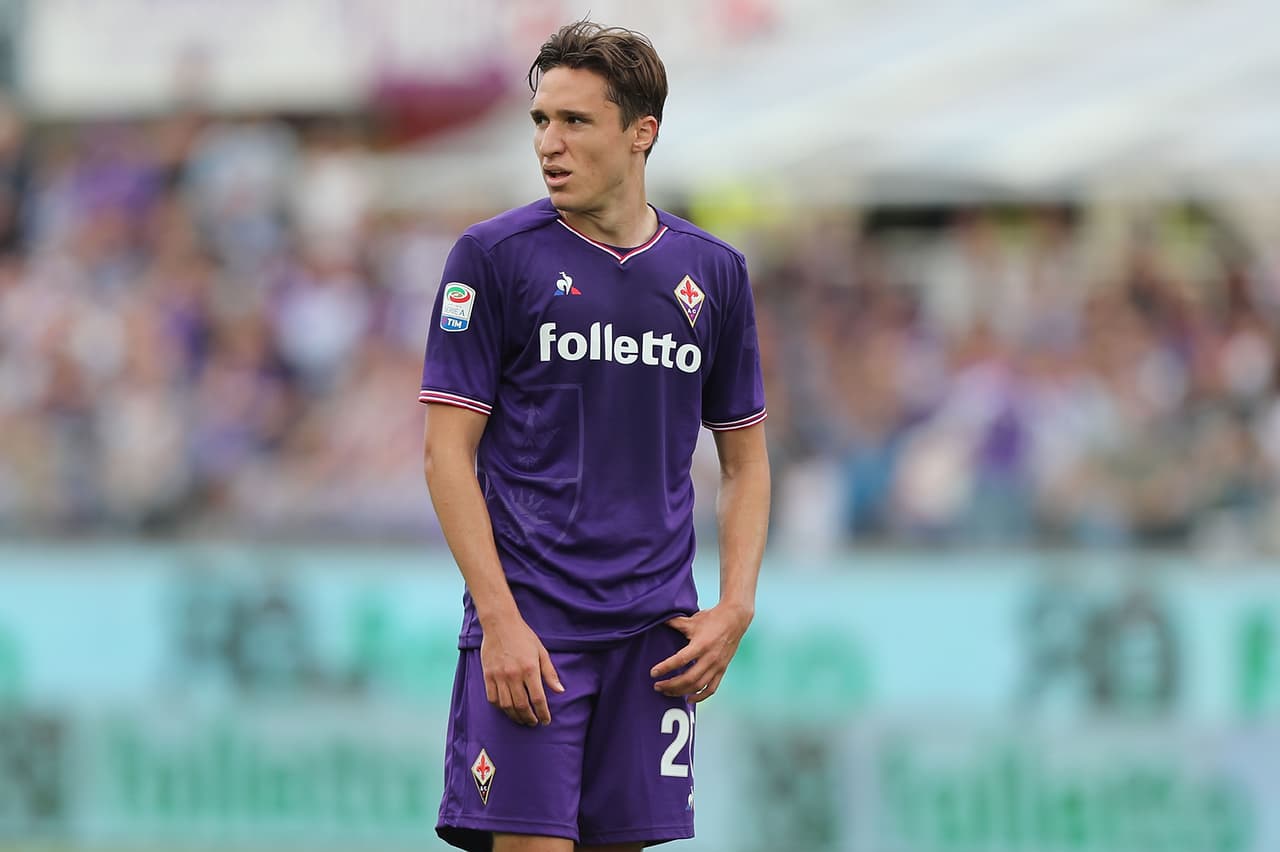 6. Federico Chiesa (A.F.C. Fiorentina - 20 años - Extremo) - 74,6 millones de dólares.