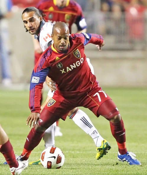 En casa Real Salt Lake se recuperó de un comienzo adverso y logró remontar para ganar 4-1 el partido; en la visita a Canadá el empate ayudó al equipo Vino Tino a clasificar primero en el Grupo A  
