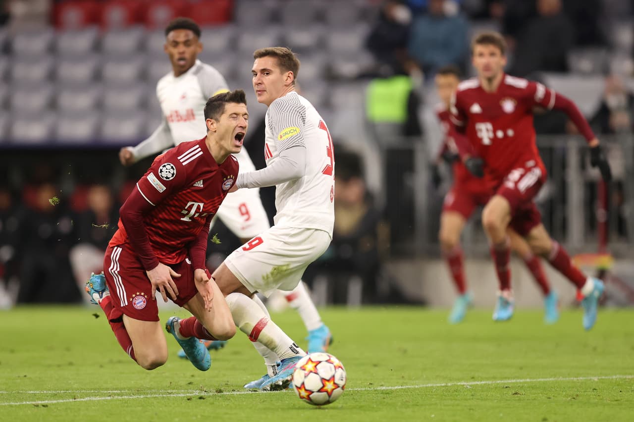 Bayern Munich fue una 'máquina bávara' de goles para avanzar a Cuartos de Final y dejar fuera al Salzburg por marcador de 7-1 en el Allianz Arena; hat-trick de Lewandowski.