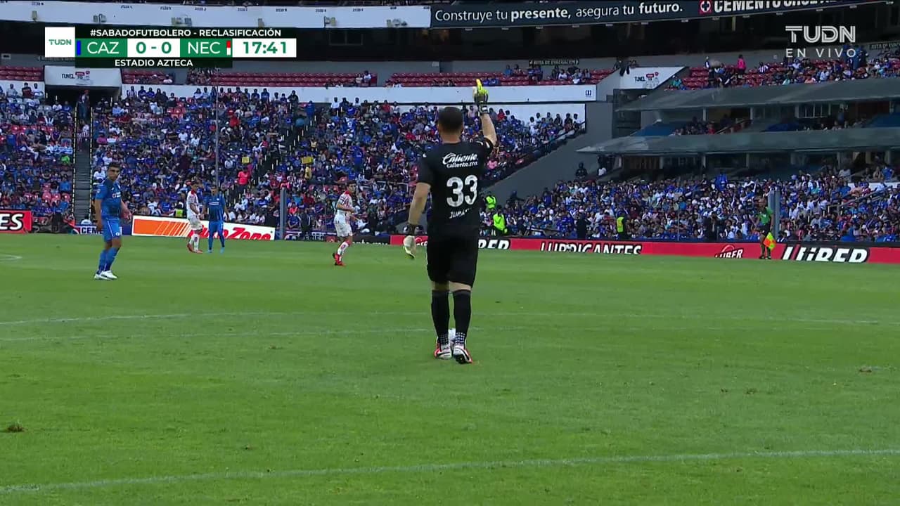 ¡TIRO ATAJADO! disparo por Dieter Villalpando.