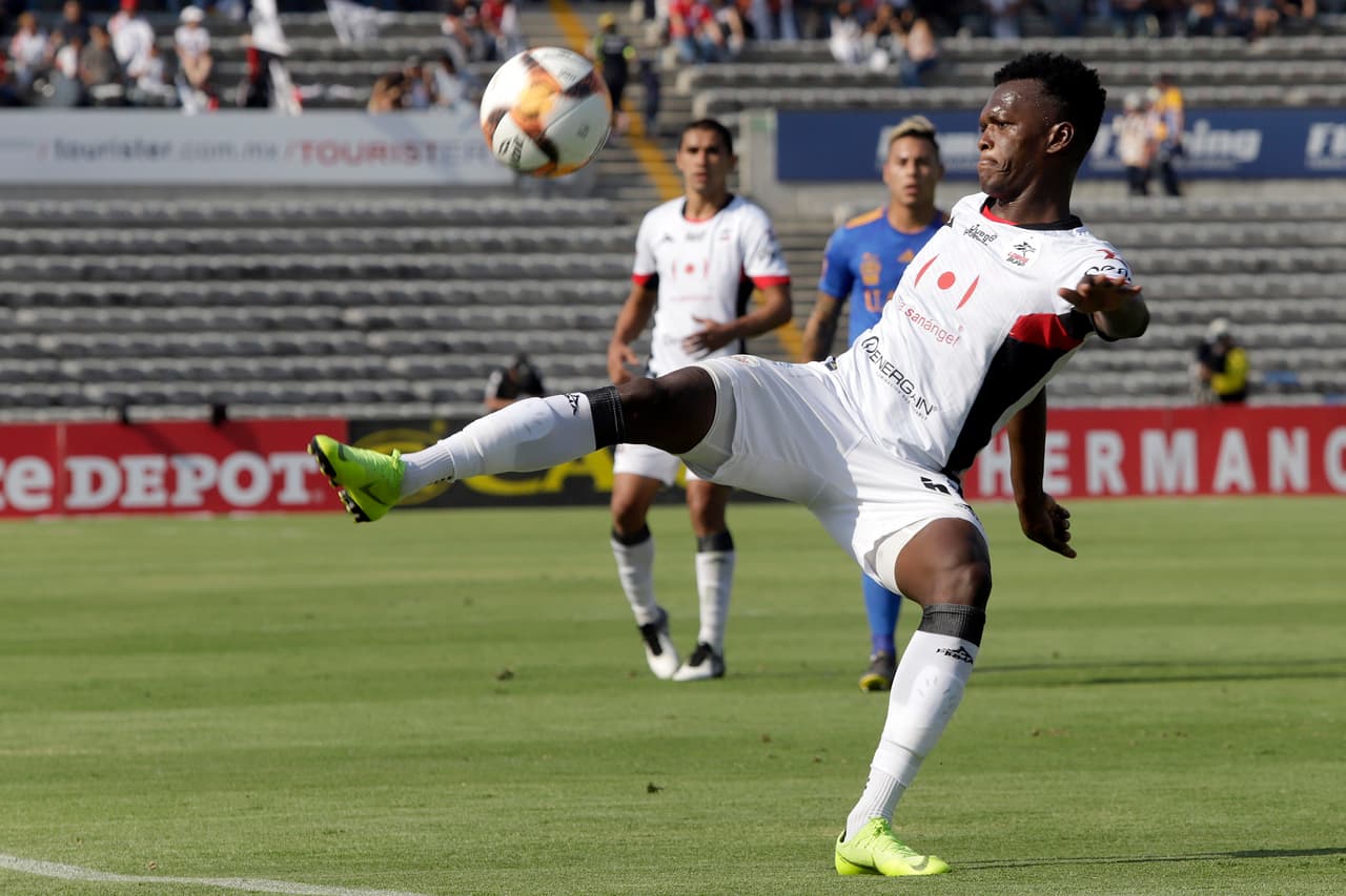Honduras: Félix Crisanto (Lobos BUAP)