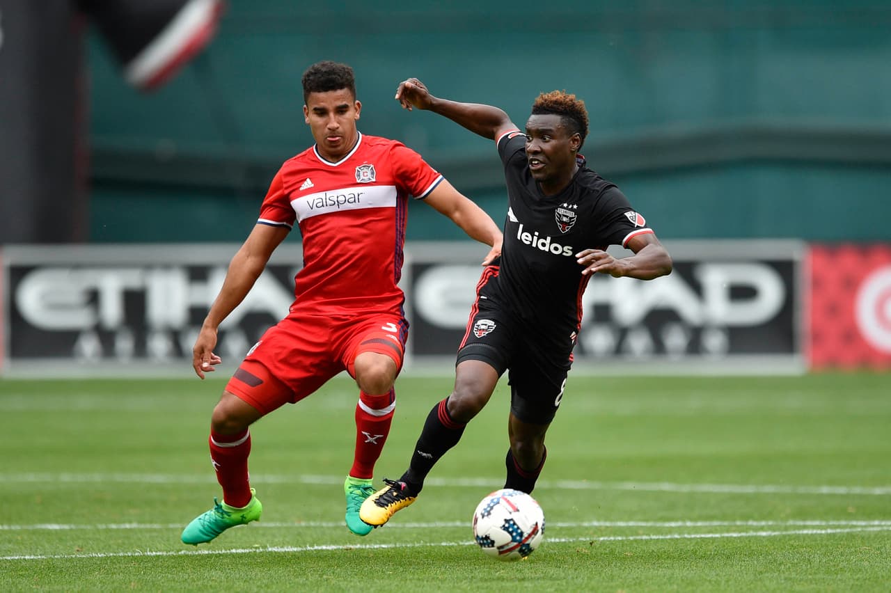 Brandon Vincent, quien jugara para la prestigiosa universidad de Stanford, fue clave en una semana de seis puntos para Chicago Fire. El zaguero consiguió anular a los ataques de Colorado Rapids y D.C. United, ayudando a que el Fire no recibiera gol en ninguno de los encuentros. Además, puso un pase para gol ante los Rapids. Y la victoria ante los capitalinos es la primera de visitante en el año para Chicago.
<br>