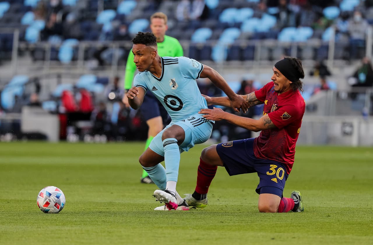 El club de las Montañas Rocosas se quedó con la victoria 1-2.
<br>