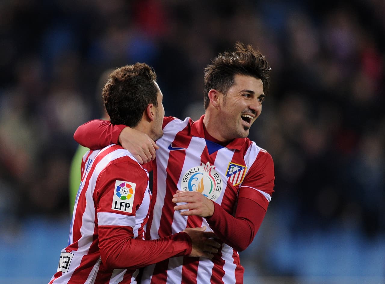 Cuando se fue Falcao, uno de los llamados a ocupar su lugar en la plantilla Colchonera fue David Villa. Solo marcó 15 goles en 45 partidos.