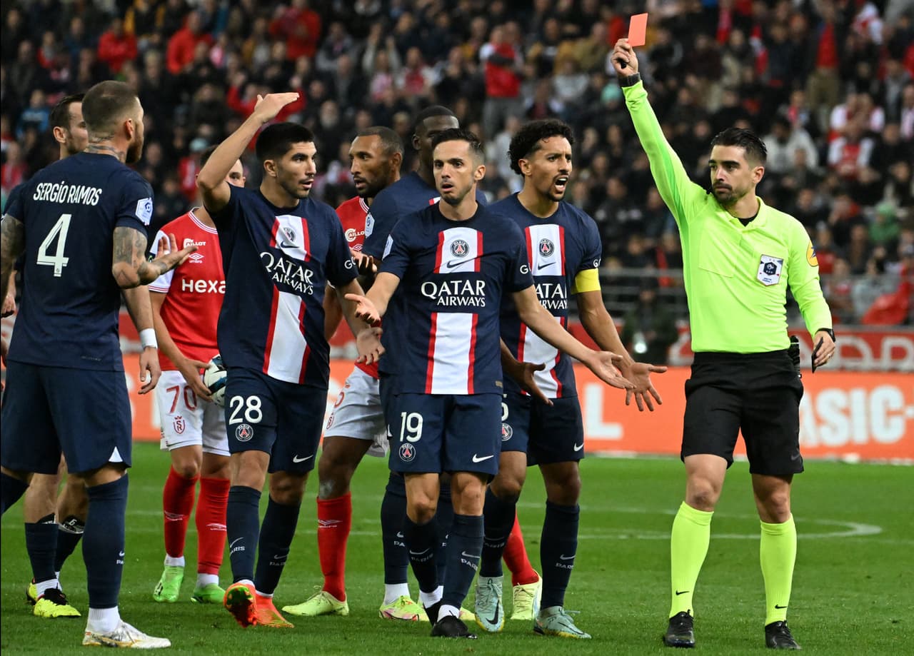 PSG no pudo en su visita al Reims y empató 0-0 con expulsión de Sergio Ramos al minuto 41 en la Jornada 10 de la Ligue 1.