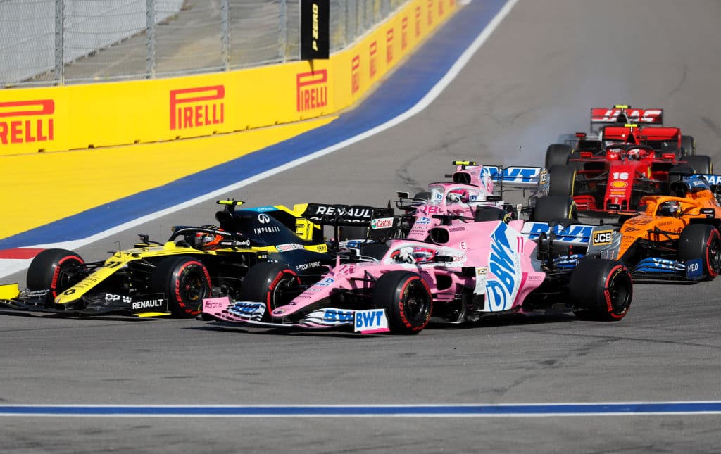 Bottas gana su segundo Grand Prix del año, en el podio lo acompañó Verstappen y Hamilton. El mexicano Sergio Pérez tuvo la oportunidad de tener un lugar en el podio pero se quedó en la cuarta posición en el Gran Premio de Rusia.