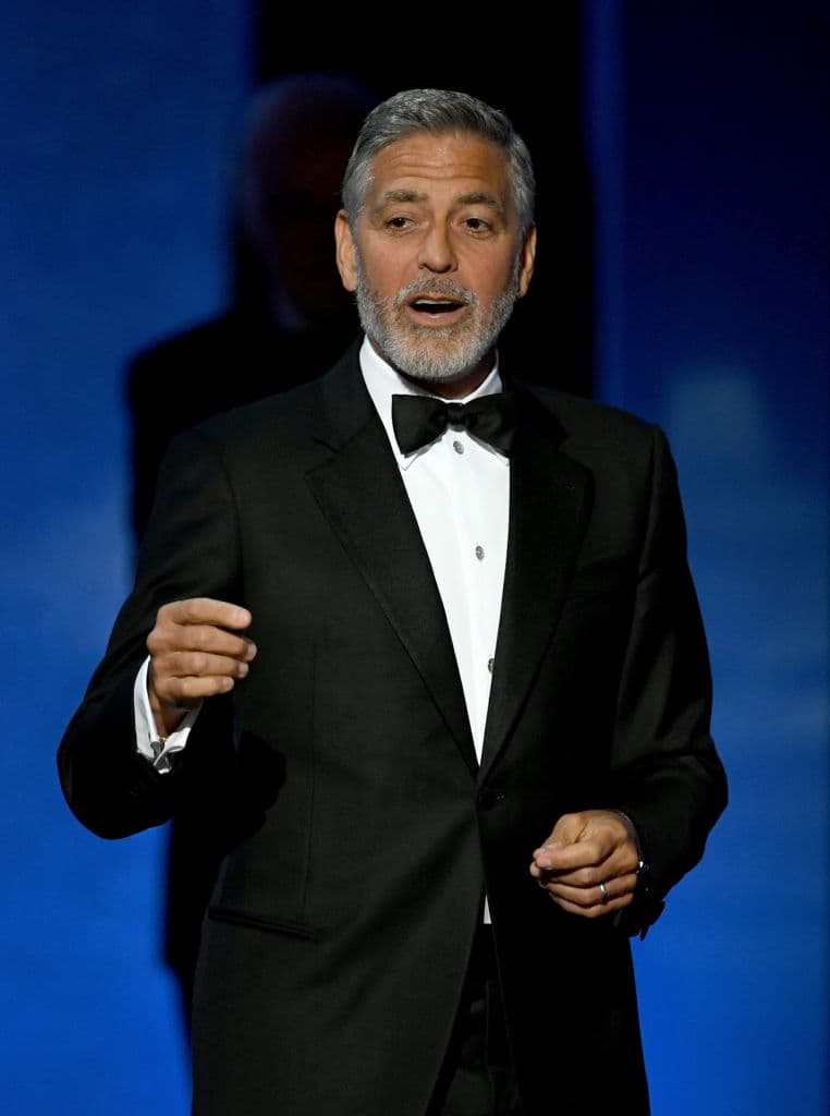 Rumores indican que el actor se puso un poco violento con su hijo adolescente.
<br>