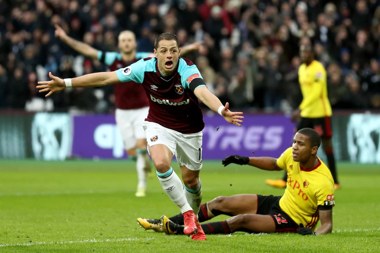Javier 'Chicharito' Hernández marcó el primer gol en el triunfo de West Ham United 2-0 contra Watford en la fecha 27 de la Premier League, un tanto que vale mucho para el mexicano.
