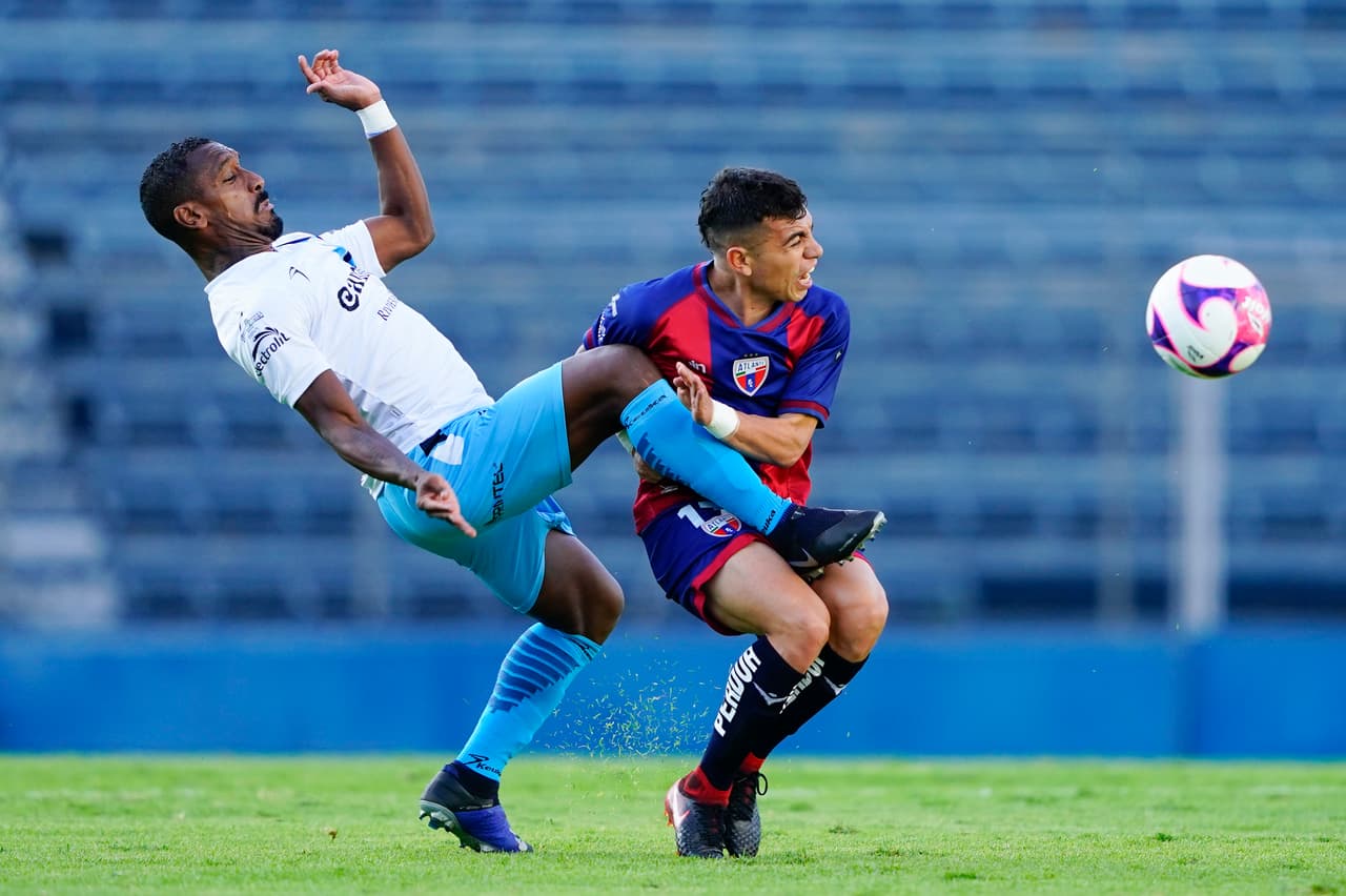 Arranca la jornada ocho de la Liga de Expansión y el Atlante logra imponerse en casa 2-1 a Cancún, mientras que Pumas Tabasco y Dorados nos regalan un entretenido 2-2
