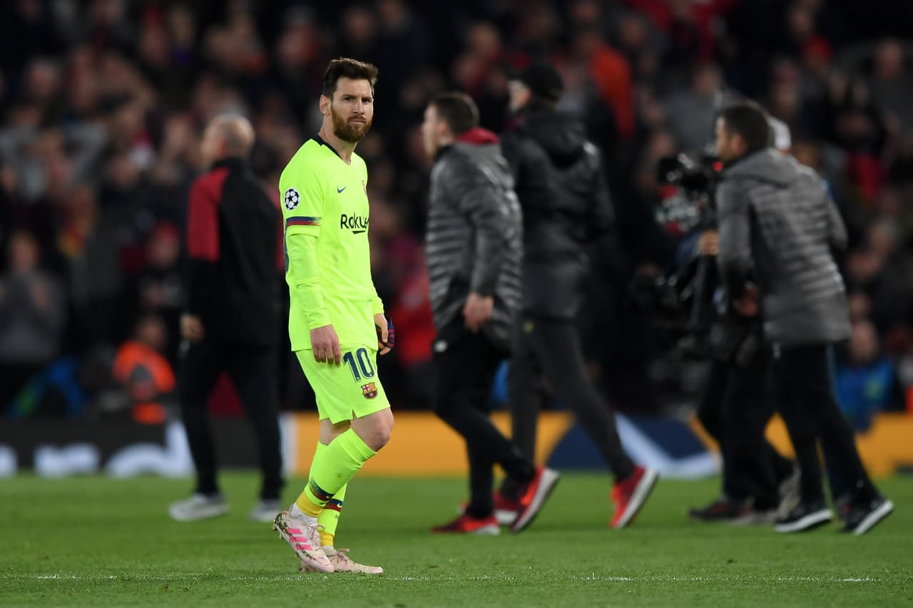 Por ser la gran figura del equipo español, Lionel Messi ha sido señalado por muchos en la penosa derrota por 4-0 ante Liverpool en Anfield por la Semifinal de la UEFA Champions League. Una vez el árbitro decretó el final del partido, la desolación fue protagonista en su rostro.