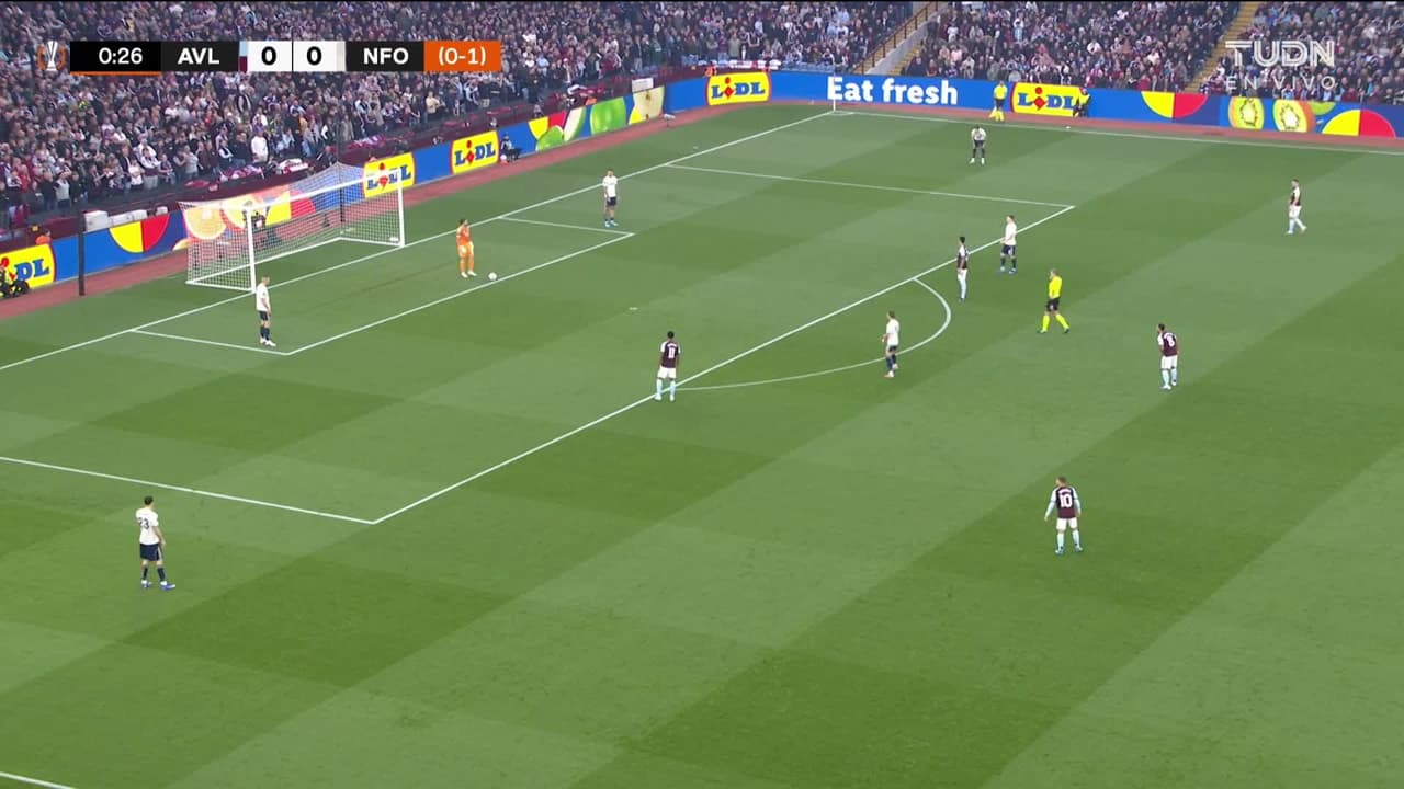 ¡En vivo! Aston Villa vs Nottingham, Semifinal de Vuelta de la UEFA Europa League ¡Aquí!