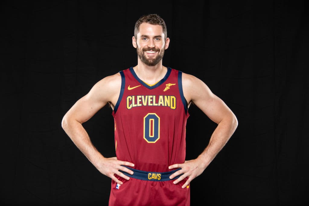 Quien asumirá el rol de jugador más importante en Cleveland será Kevin Love, quien sin el comando de LeBron debería ser el líder anotador y la estrella del equipo.