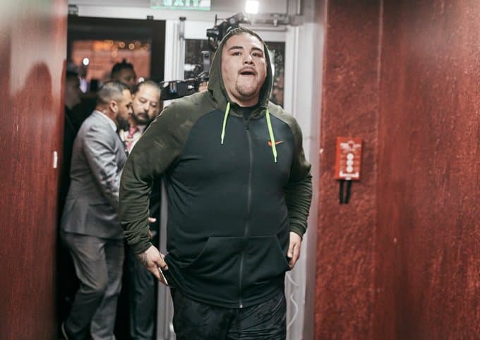 Así se vive el ambiente en Arabia Saudita, previo a que Anthony Joshua y Andy Ruiz suban al cuadrilátero.