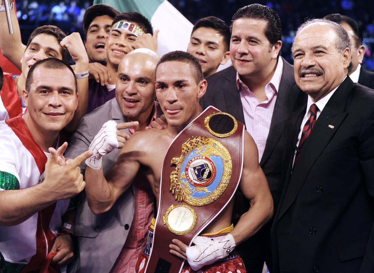 'Gallo' Estrada y 'Chocolatito' González pelearán ante 5 mil fans
