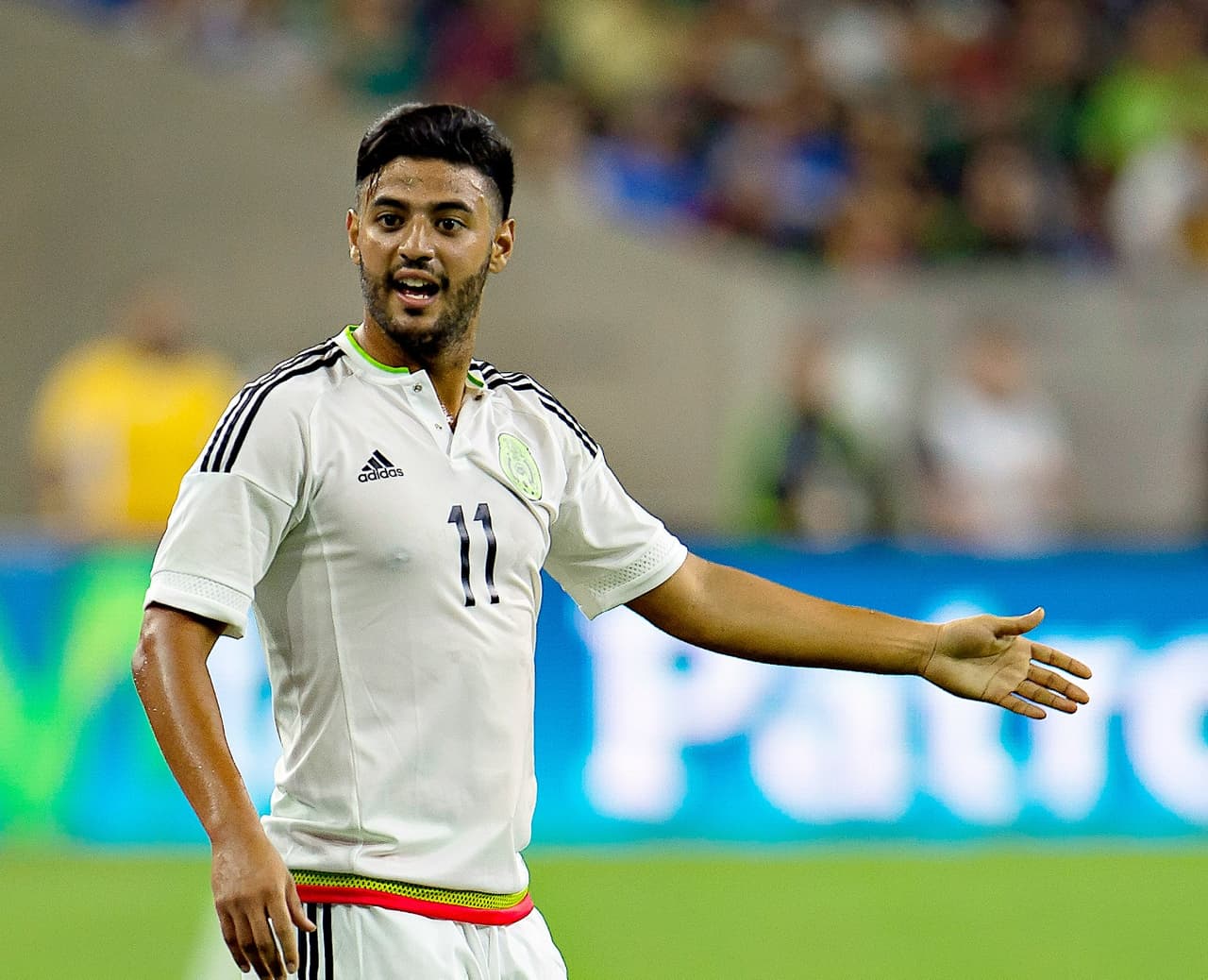 Carlos Vela: El delantero fue limitado por los guatemaltecos con faltas durante los 90 minutos de juego, tuvo pocos desbordes y oportunidades de probar al guardameta rival. Calificación: 7.