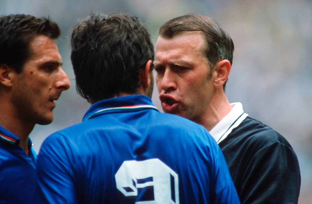 El 31 de mayo de 1986, la vigente campeona Italia no pasó del empate 1-1 contra una desconocida aún Bulgaria en el comienzo del Mundial en México.