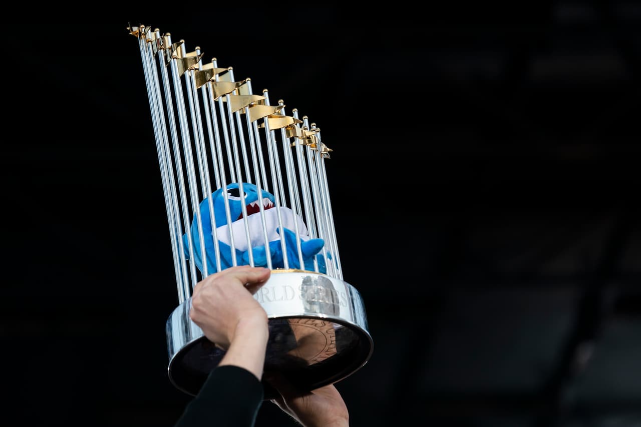 Casa de los Rangers será sede de la Serie Mundial de MLB