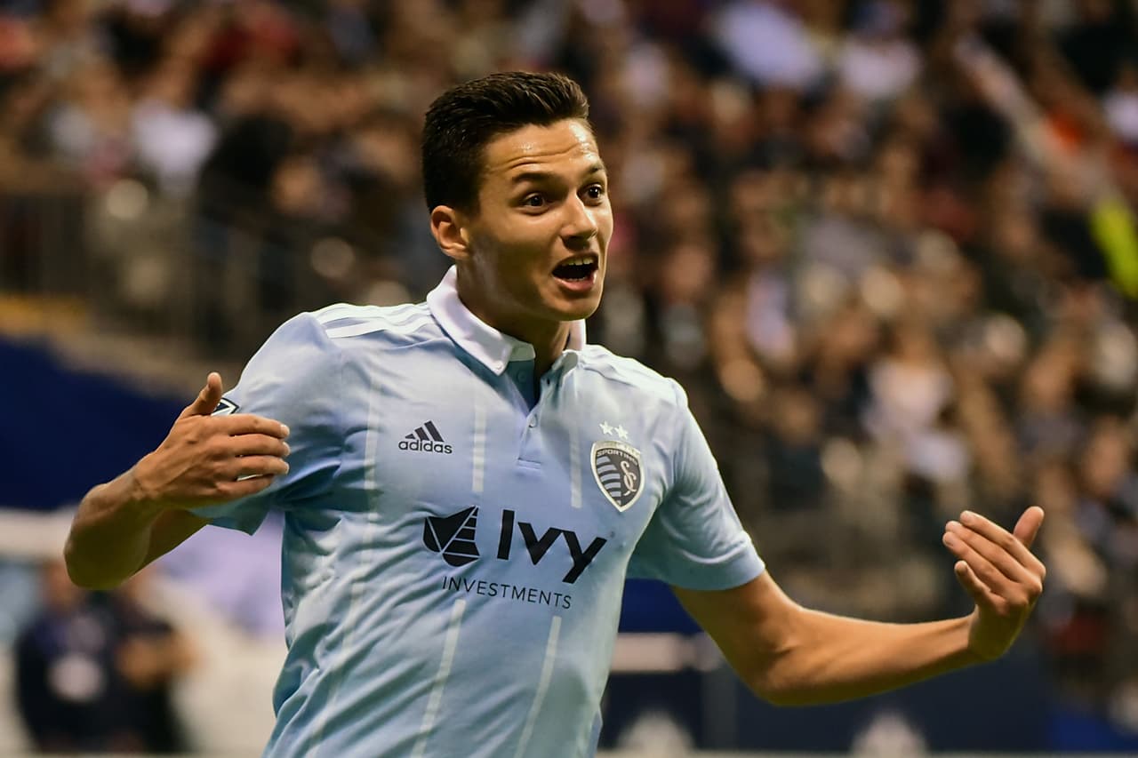 Dániel Sallói es uno de los revulsivos ofensivos de un Sporting Kansas City que en la anteúltima jornada de la temporada regular se apoderó de la primera posición de la Conferencia Oeste. (USA Today Images)