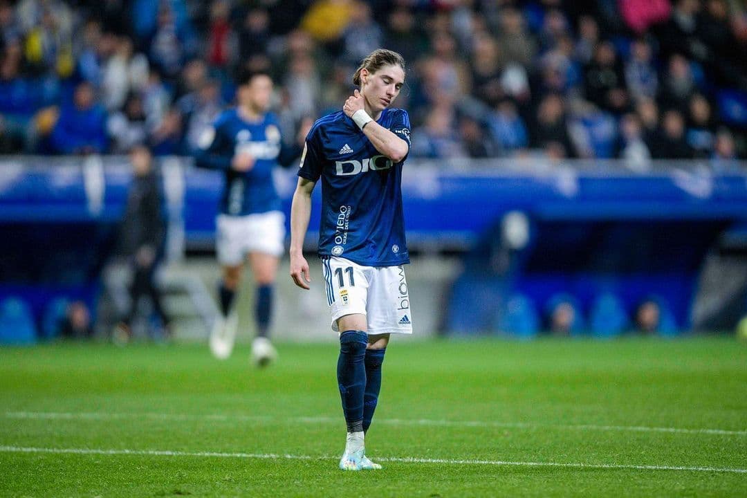 Marcelo Flores es duda para el derbi asturiano entre Real Oviedo y Sporting de Gijón