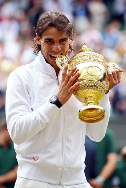 El español Rafael Nadal volvió a probar la gloria de coronarse en Wimbledon.