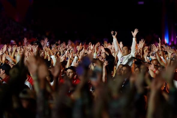 "Trabajo de equipo, amistad, tratar a todos con dignidad, esos son los principios de estos Juegos a los que con orgullo doy la bienvenida", dijo el mandatario a través de un video por encontrarse de gira en Kenya.