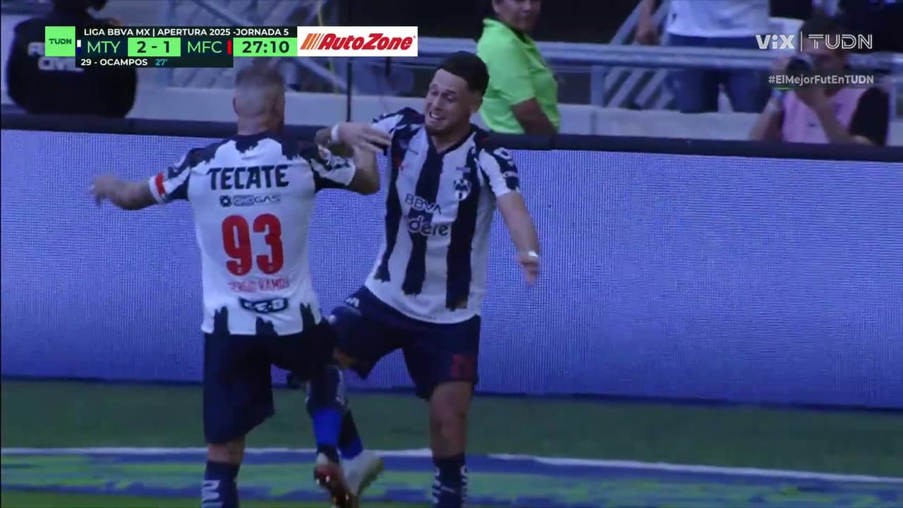 ¡Gol de Rayados! Ocampos fusila al arquero y festeja de manera épica