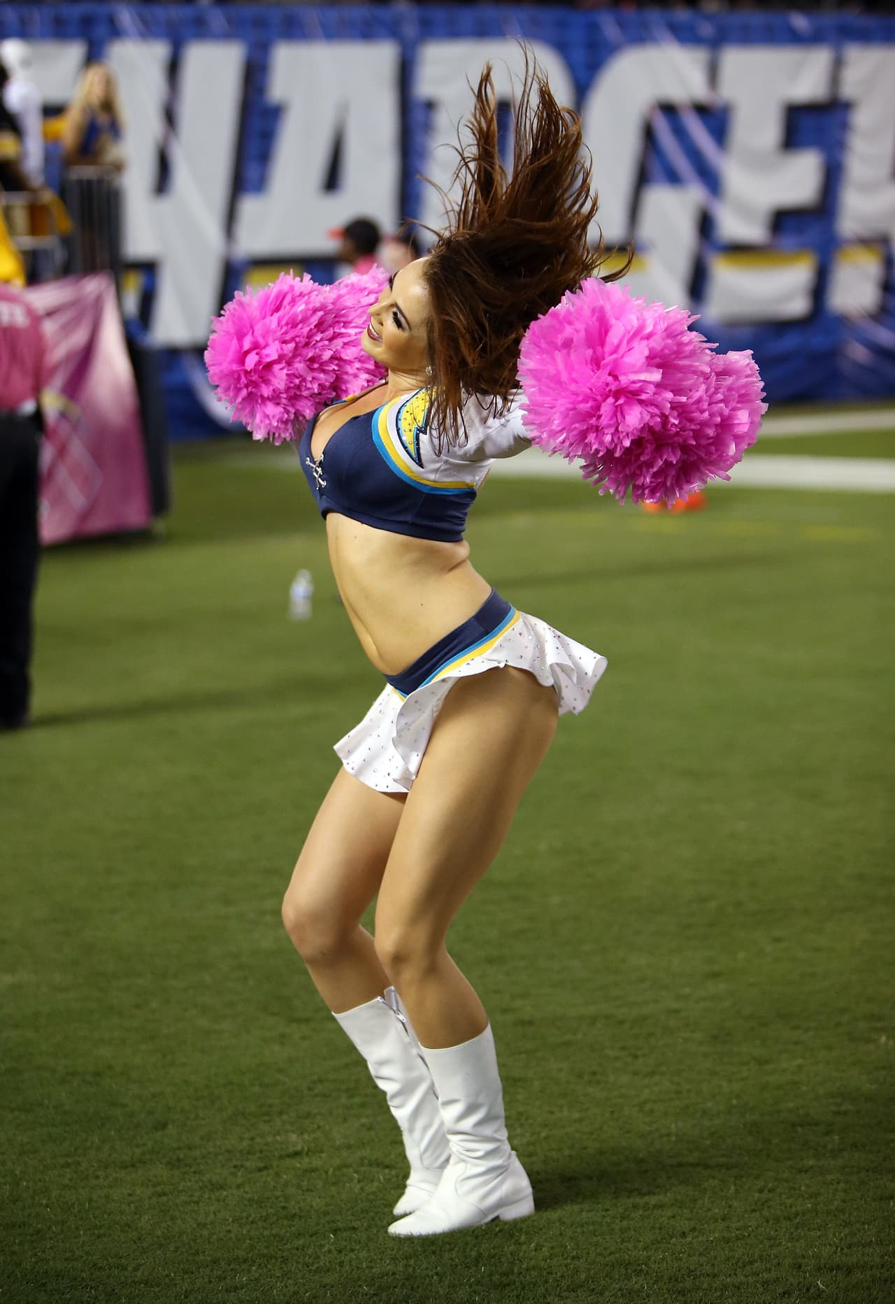 Si de falditas se trata, las de las porristas de la NFL son ¡las más candentes!