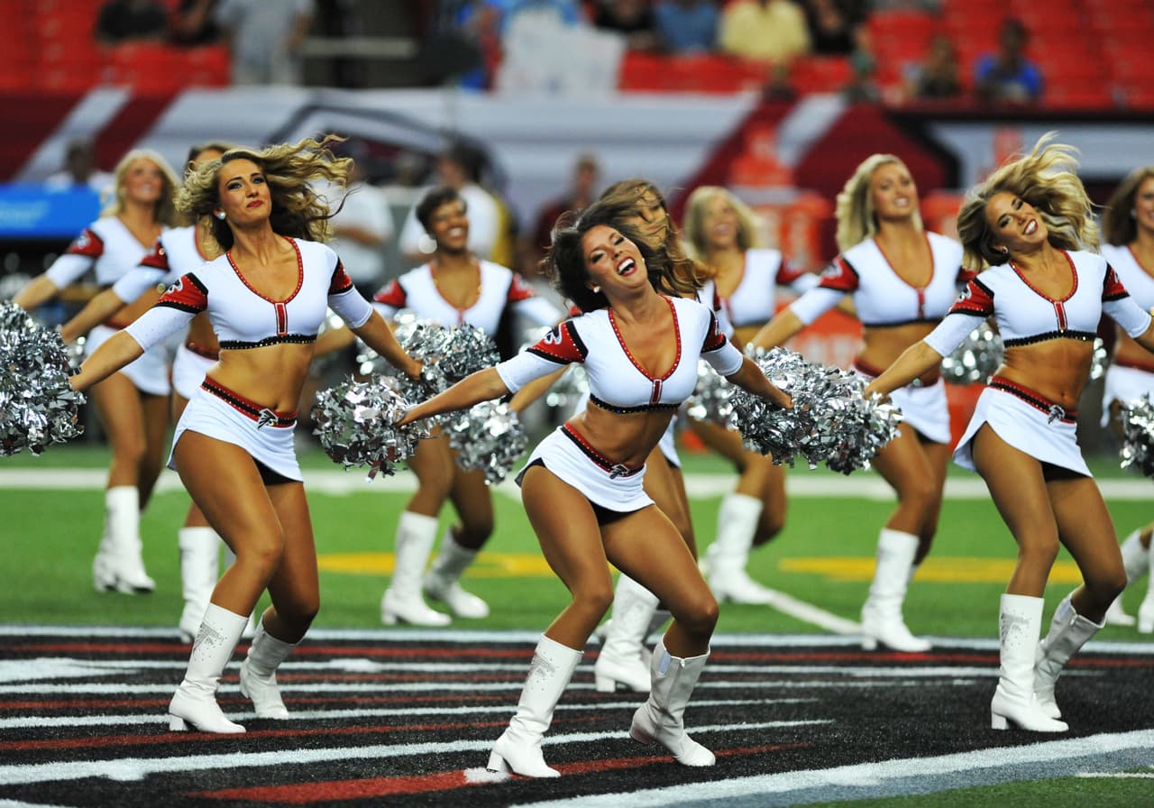 Si de falditas se trata, las de las porristas de la NFL son ¡las más candentes!