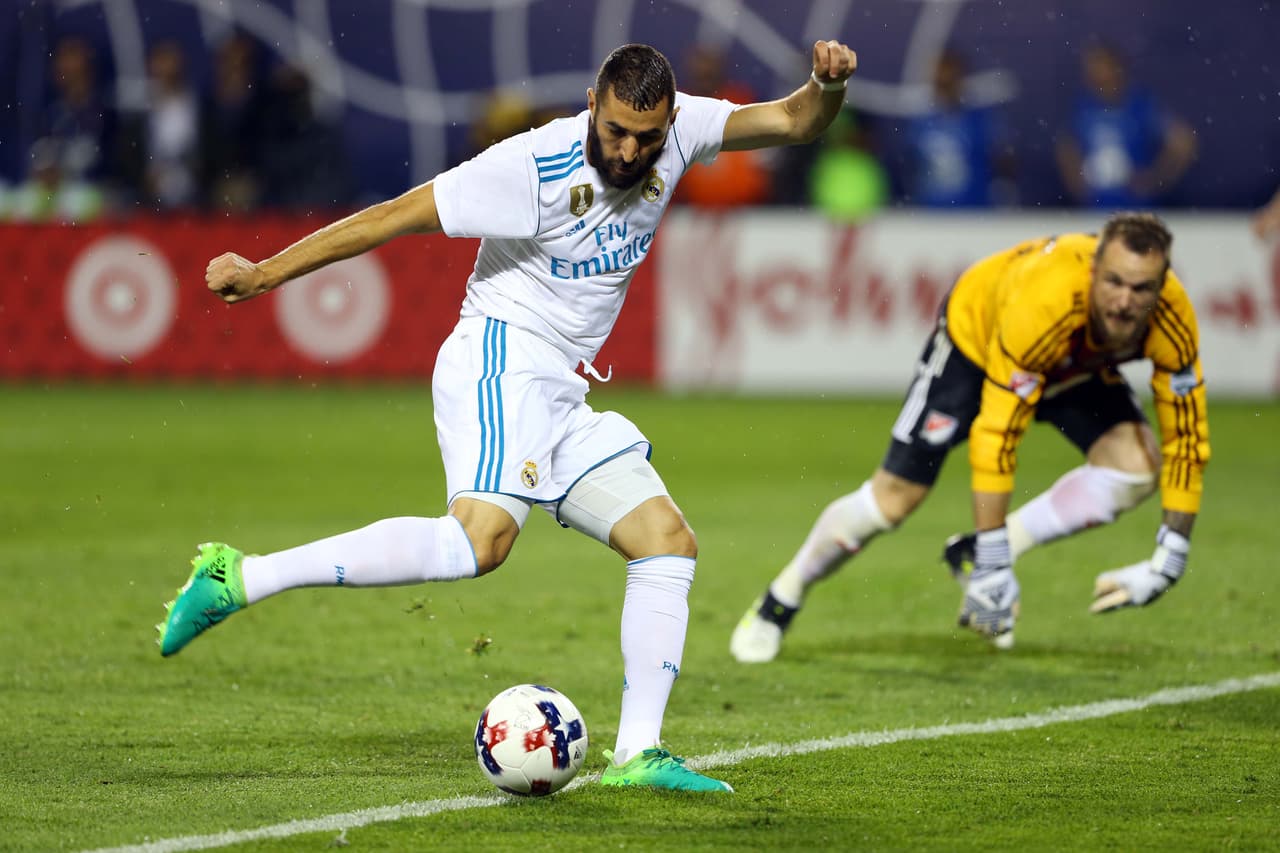 Karim Benzema fue otra de las figuras que el Real Madrid puso sobre la cancha en la segunda parte. (USA Today Images)