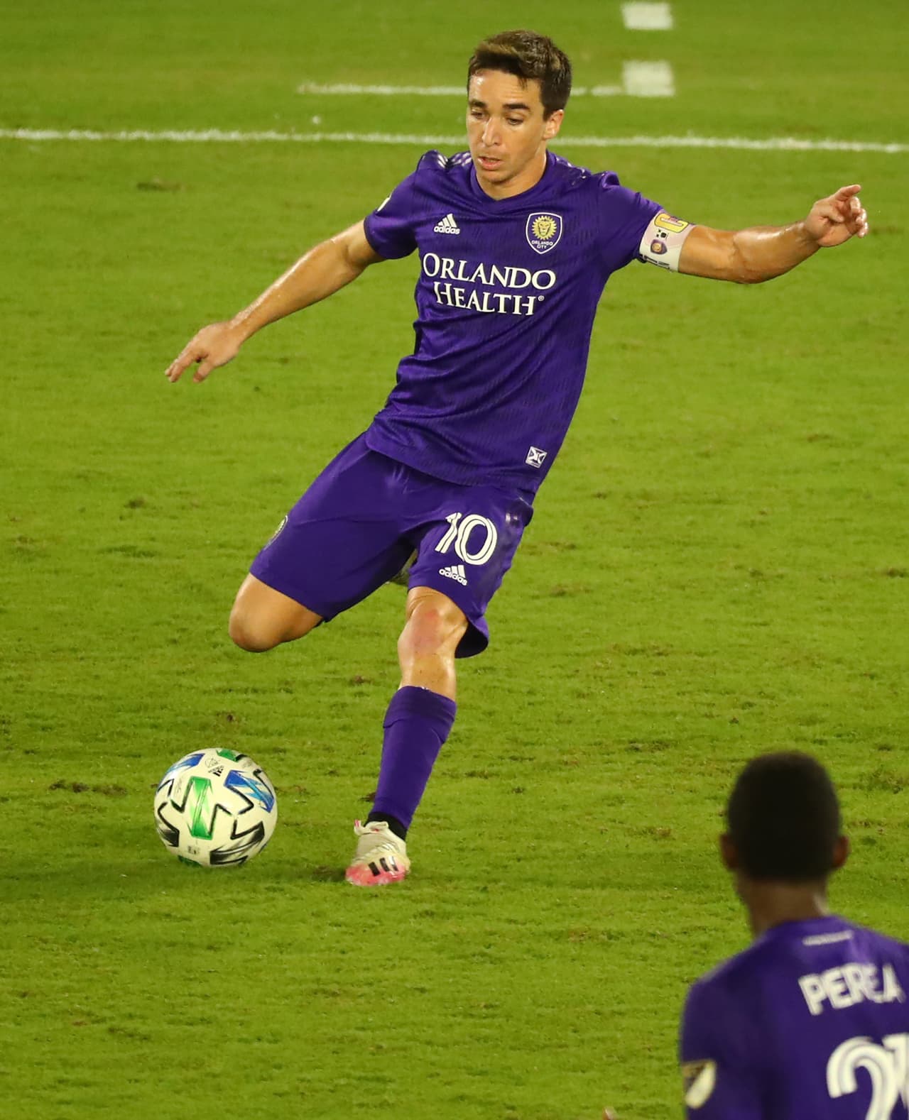 MEDIOCAMPISTA - Mauricio Pereyra (Orlando City SC)