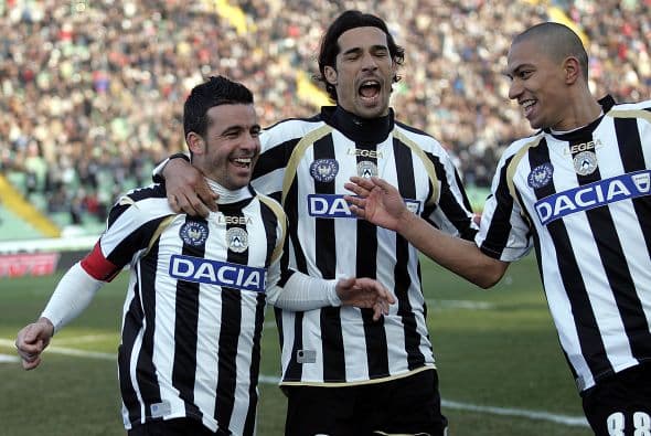 El cuadro de Udine sufrió pero al final sacó los tres puntos gracias a un gol de Antonio Di Natale, el líder de goleo del torneo, para el 1-0.