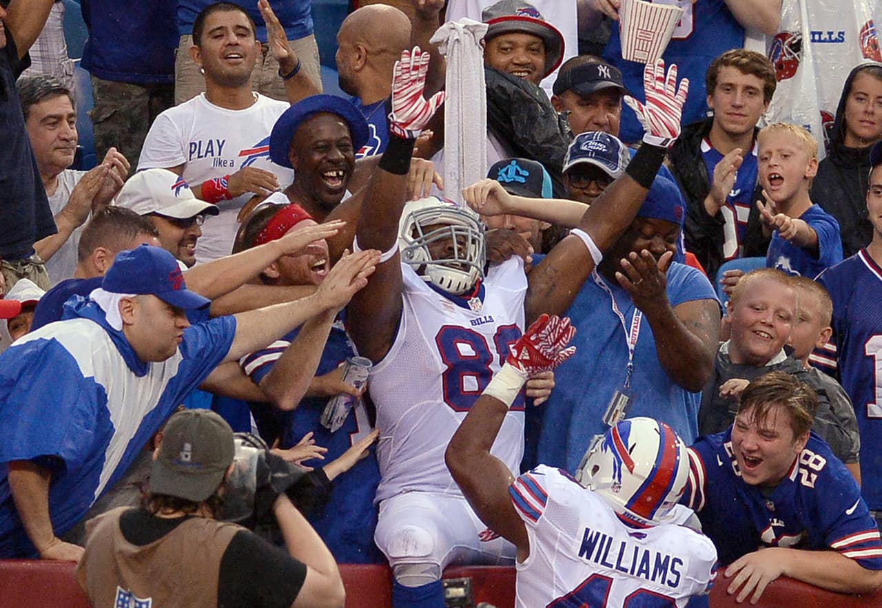 Mira a los aficionados de la NFL durante la primera semana de la pretemporada.