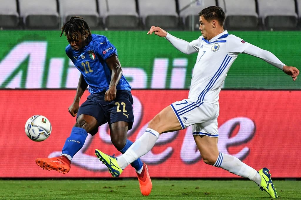 Edin Dzeko adelantó a los visitantes a los 57’ de juego. Stefano Sensi (67’) marcó el gol del empate.