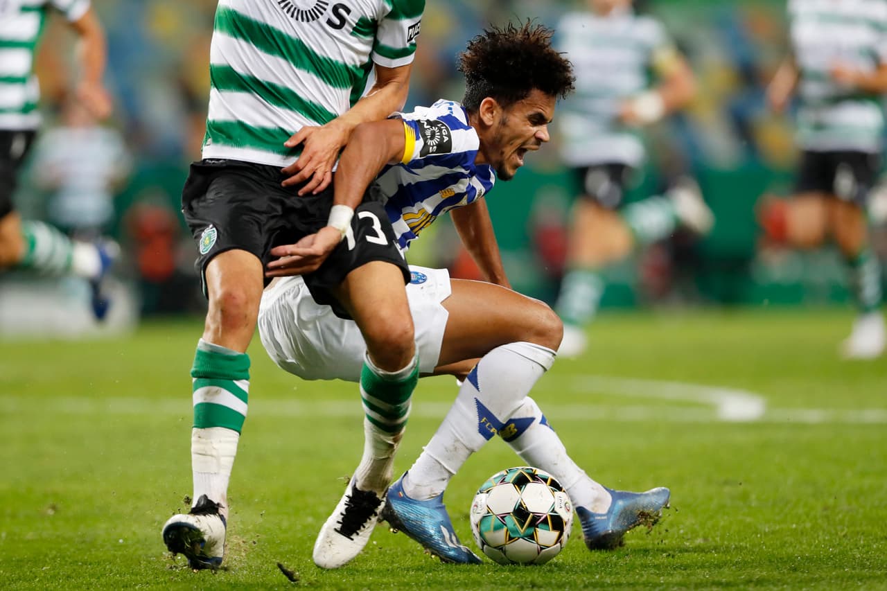 El mexicano y Mateus Uribe marcaron los goles del Porto; Vietto rescató el empate sobre la recta final del juego. Nuno Santos (9’) abrió el marcador, Mateus Uribe (25’) empato y el ‘Tecatito’ (45’) le dio la vuelta al marcador con un tremendo golazo. Vietto (87’) apagó la fiesta al final del juego.