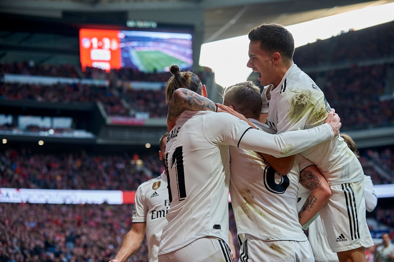 1. Real Madrid C.F. (La Liga): 184 puntos.