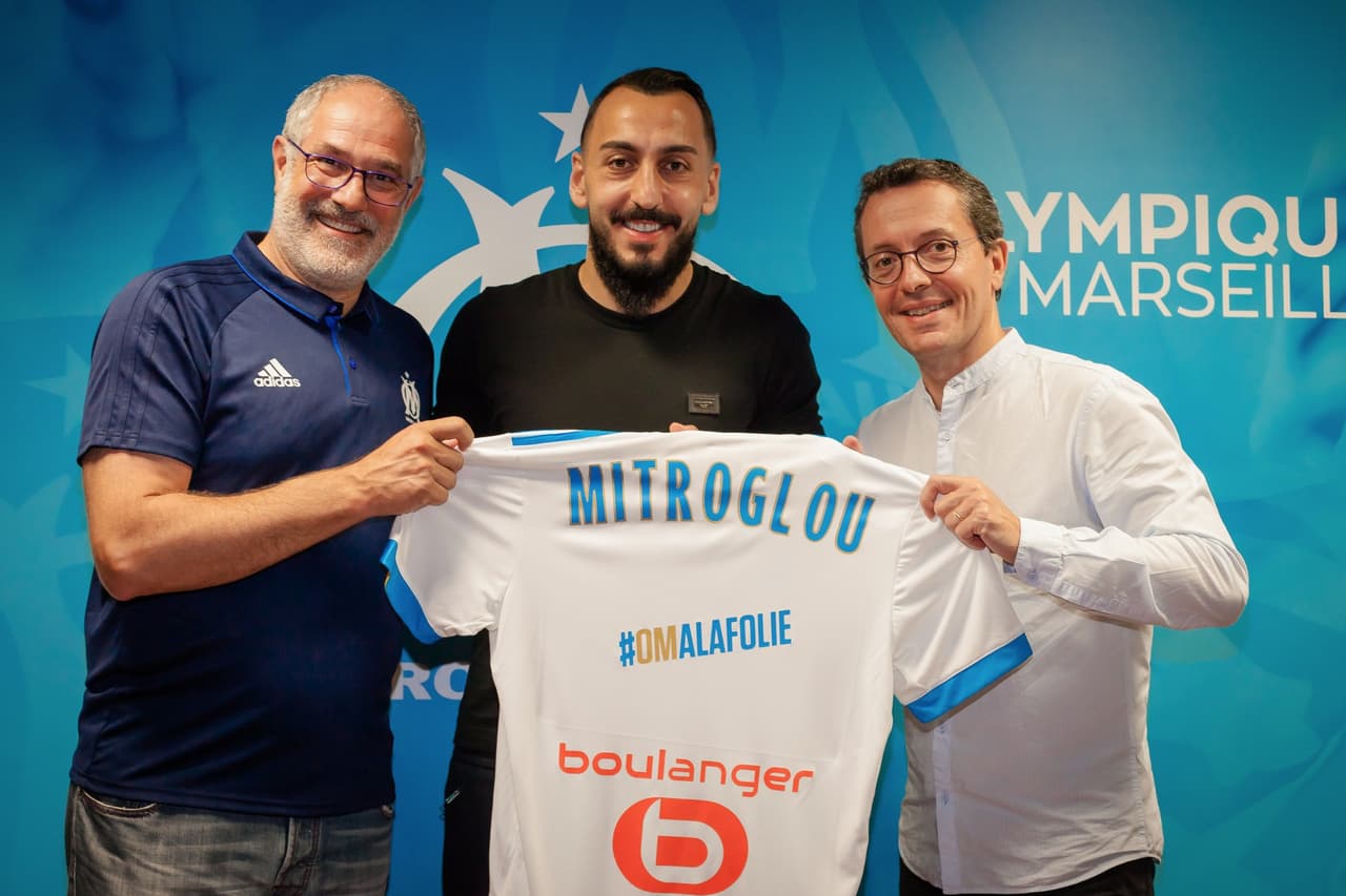 [CONFIRMADO] El griego Kostas Mitroglou firmó con el Marsella. Los franceses pagaron 15 millones de euros.