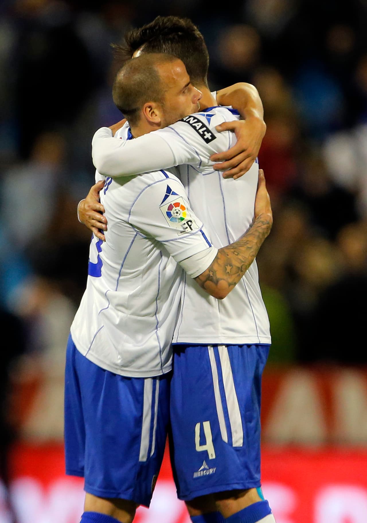El Real Zaragoza encamina su vuelta a la Liga española