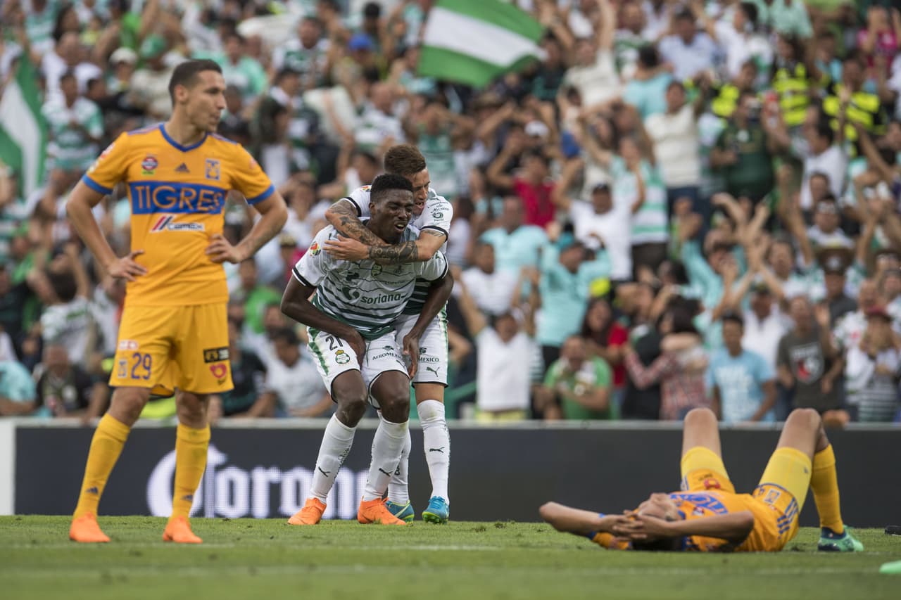 Alli apareció el gol de Djaniny para poner el 2-0 que en el minuto 29 del segundo tiempo le dio la clasificación a Santos.