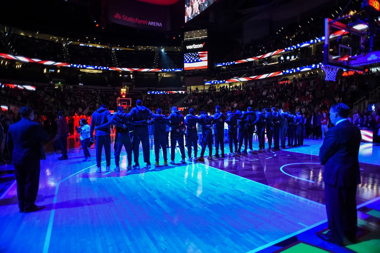 Este jueves 21 de marzo seis partidos tuvieron cabida en la jornada nocturna de la NBA. Los equipos ya eliminados ahora se dedican a hacer travesuras con los que saben que cada victoria o derrota cuenta de cara a los Playoffs. Estos son los resultados del día.