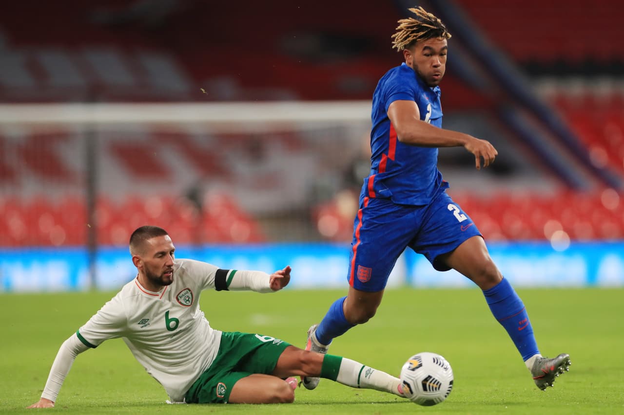 En duelo de preparación a la quinta fecha de la Nations League, el cuadro inglés goleó en Wembley. | Maguire (18’) abrió el marcador, Sancho (31’) hizo el segundo y Calvert-Lewin (56’) selló la goleada. Inglaterra se medirá a Bélgica e Irlanda se enfrentará a Gales en la J5 de la justa europea.