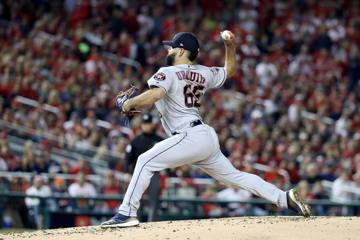 AMLO clamaba oportunidad para Urquidy y abrirá con Astros