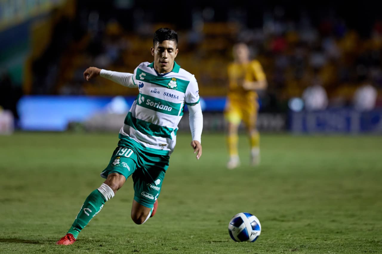 Thauvin deja lesionado a Omar Campos hasta por 10 días