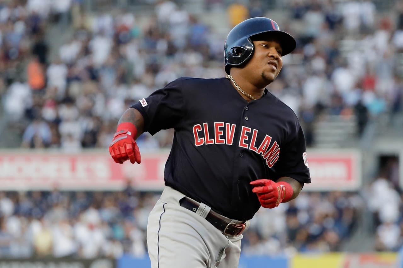 Indians conecta siete jonrones y aplasta a Yankees