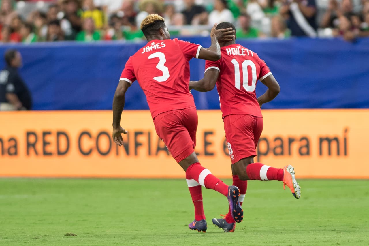 Cuando todo parecía resuelto, llegó el descuento del canadiense David Junior Hoilett a los 61 minutos.