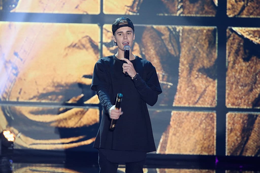 En años pasados, Bieber tenía una reputación de mal comportamiento y una grave adicción a las drogas.
<br>