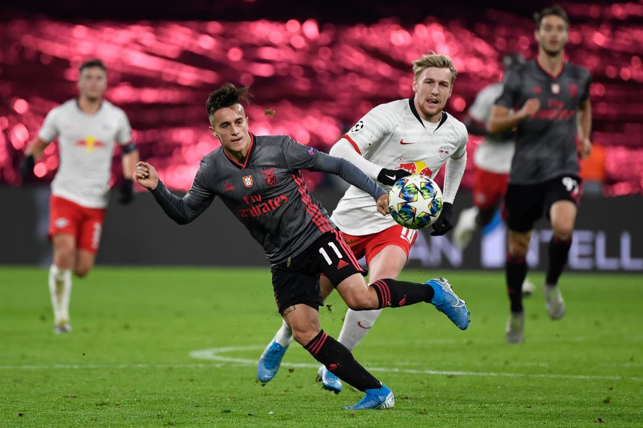 RB Leipzig 2-2 Benfica. Los de Leipzig pueden planear la siguiente ronda de Champions League. Benfica ya está fuera de la justa continental.