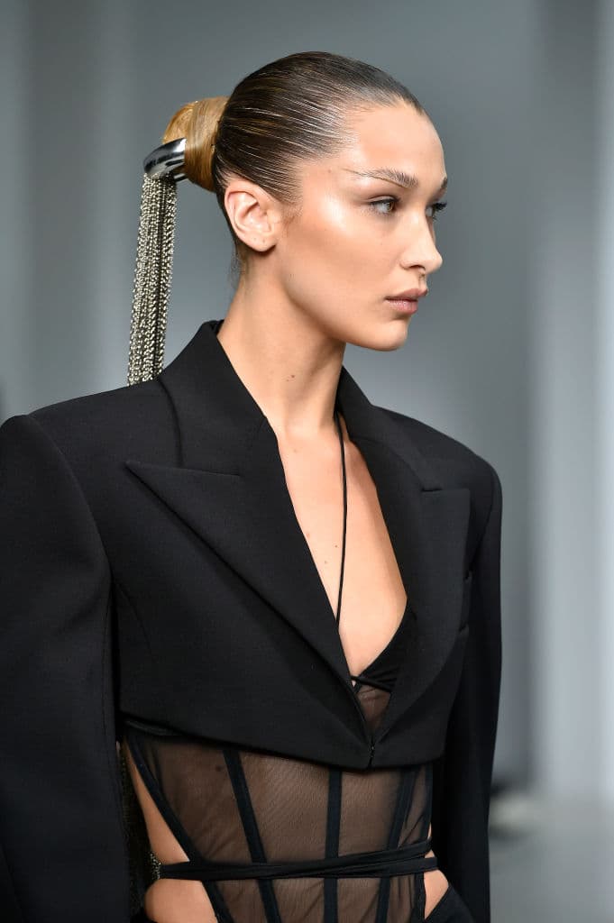 Batchelor admitió que se sorprendió cuando recibió el correo electrónico de Hadid y, después de varias conversaciones, se dio cuenta de que Hadid es un "espíritu afín".