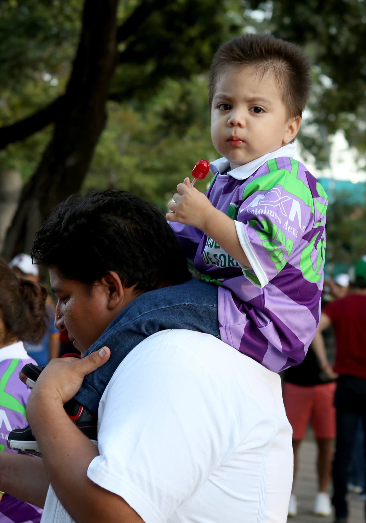 Colorido de afición en la vuelta de cuartos