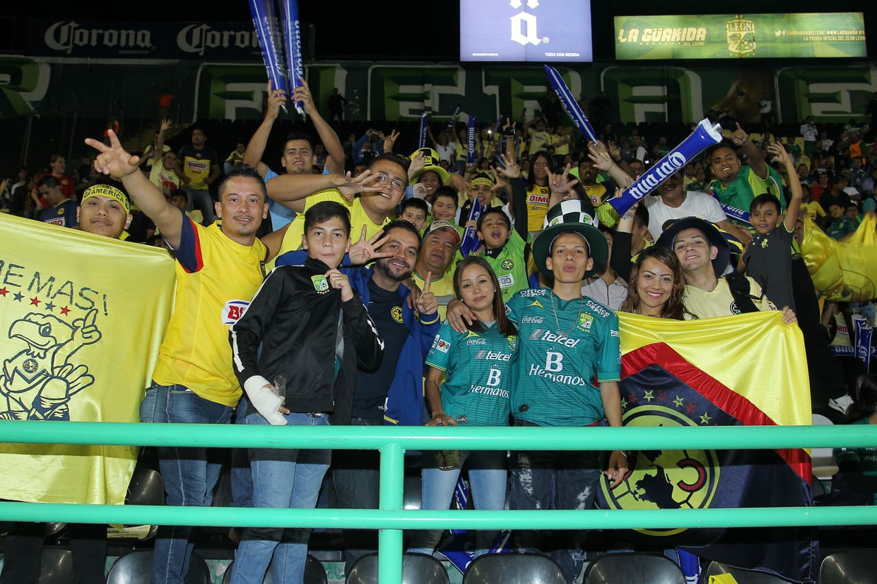 Colorido de afición en la vuelta de cuartos